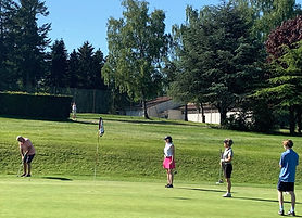 TPC 2025 Rouen. (13) Au putting sur le green du 6..jpg