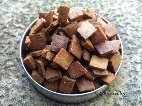 SHANKARPOLI WITH JAGGERY