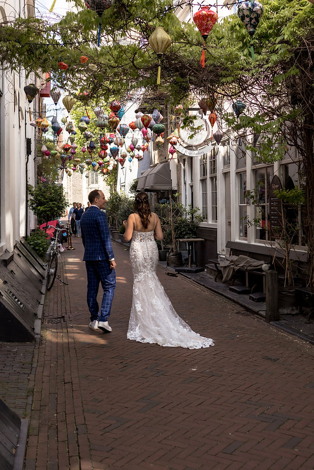 bruidspaar in de reigerstraat middelburg