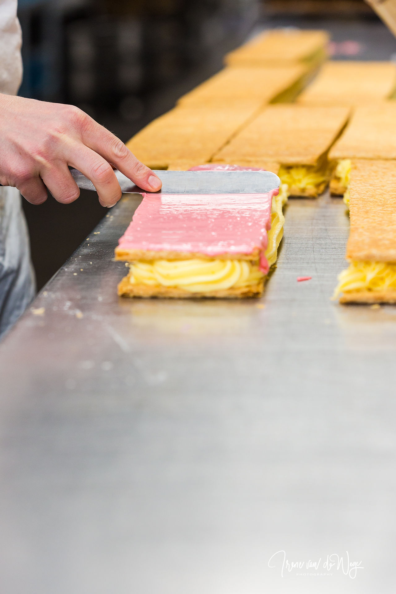 bakker maakt tompouces