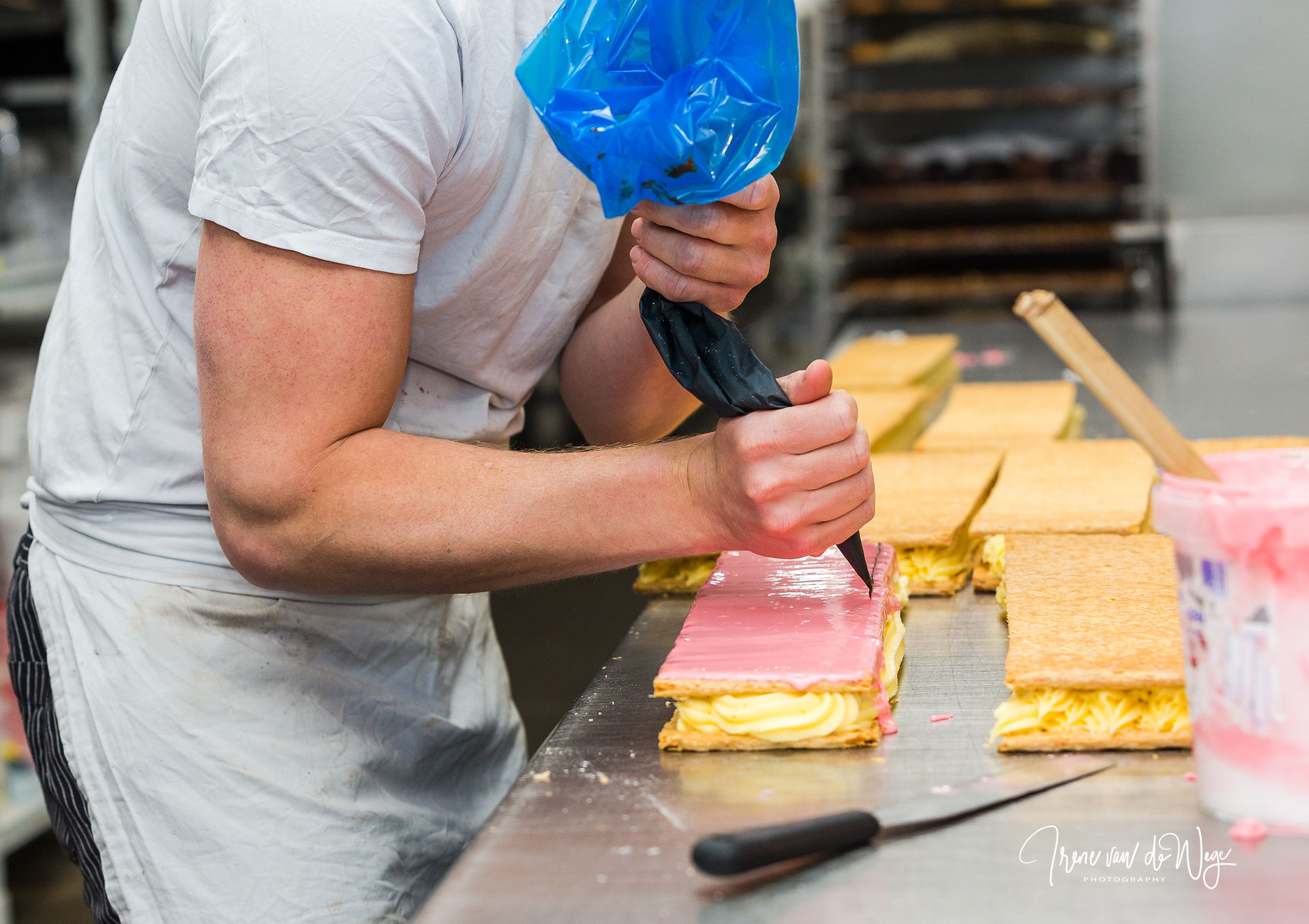 bakker maakt tompouces