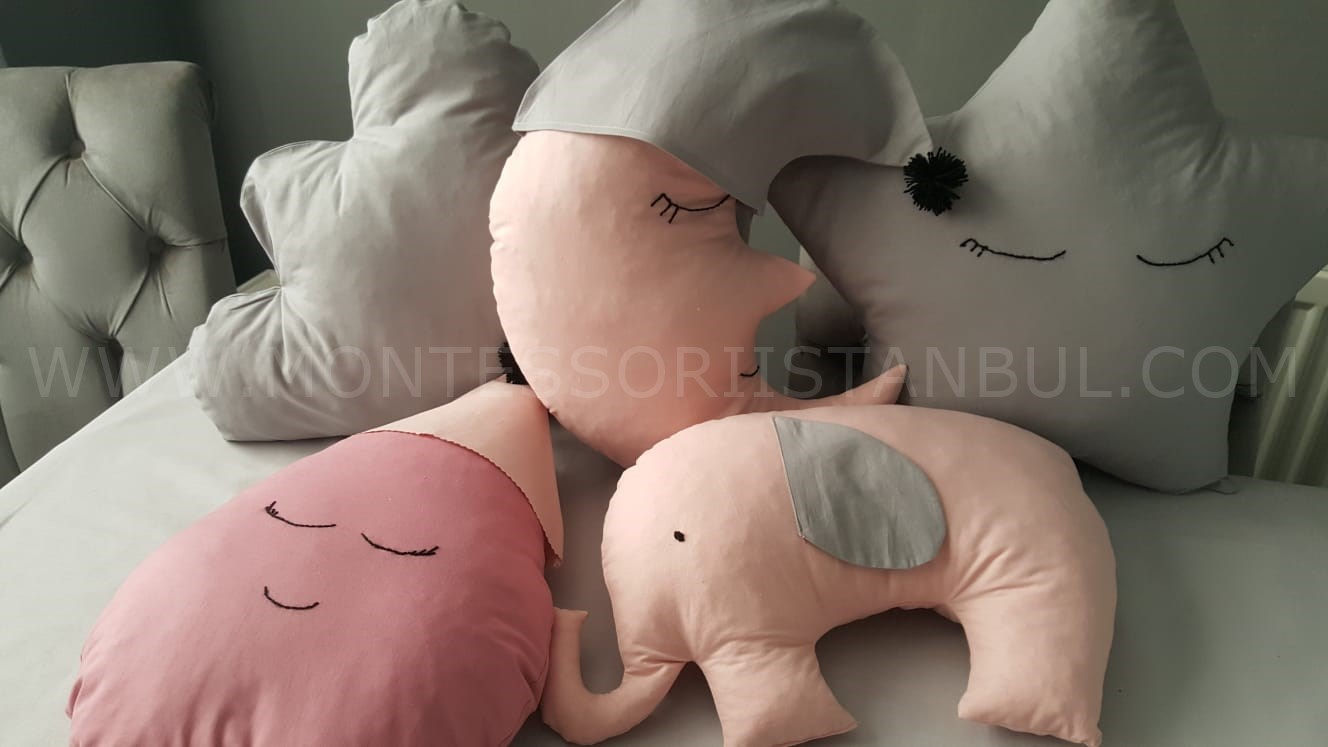 Ürün No: 32854531 Dekoratif Yastıklar (1 Adet 40 TL, 3 Adet 100 TL)