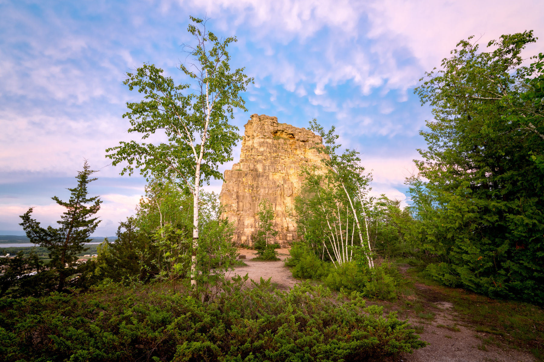 630 - Sugar Loaf Bluff