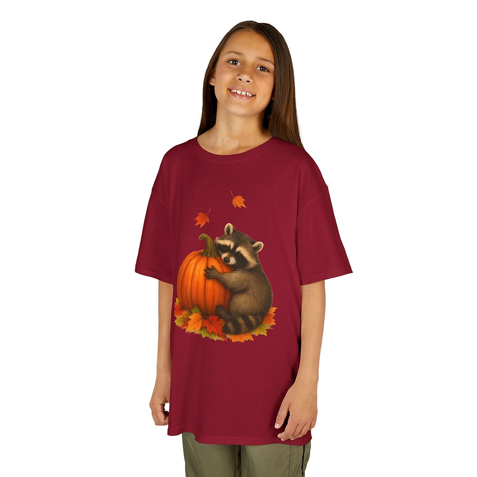 Thumbnail: Raccoon hugging a pumpkin on a t-shirt
