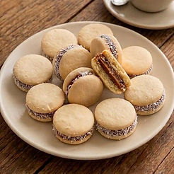 Alfajores_edited.jpg