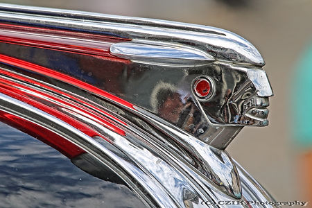 Pontiac Streamliner Silver Streak - 1948