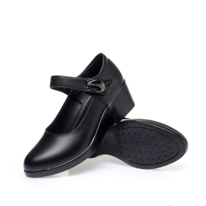 Thumbnail: Heel Shoes for Student 