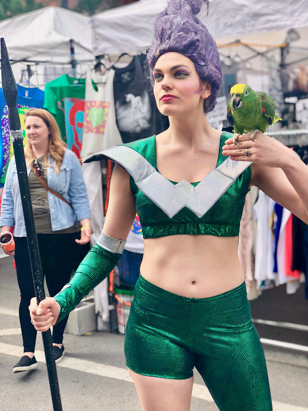 Annette (Sabrina Harms) and her fierce new friend from Do Division