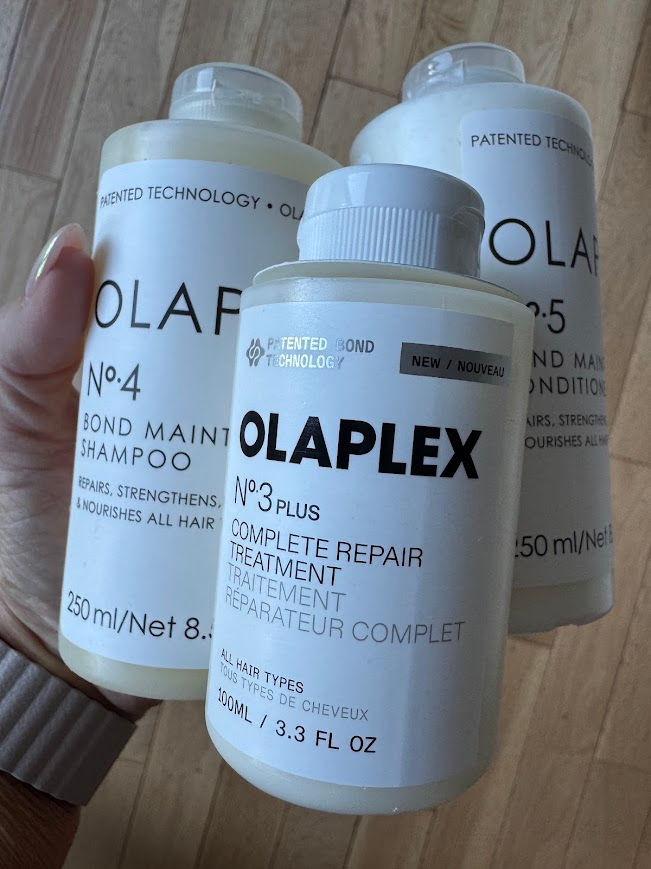 DRY, DAMAGED HAIR? OLAPLEX TO THE RESCUE! ✨