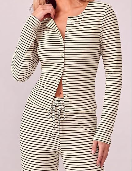 Umm.. this is CUTE!!! NEW 2-Piece Lounge Set!!