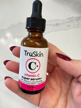 TruSkin Vitamin C Super Serum is on DEAL! ✨