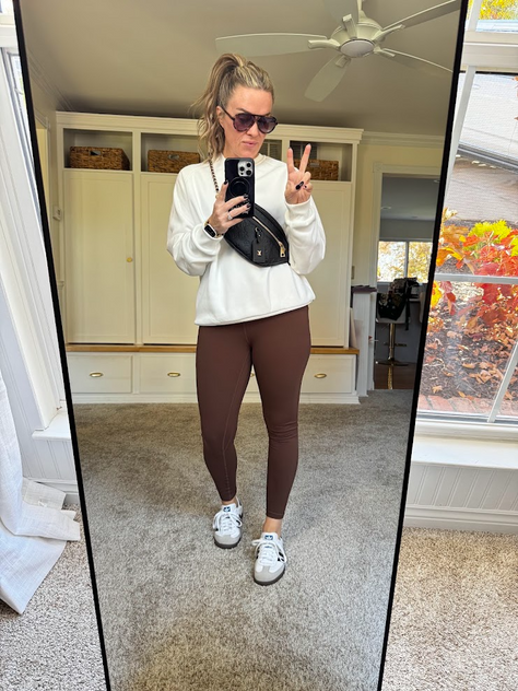 OOTD Yesterday: This NEW Crewneck Fleece from The Gym People is silky soft and very warm!