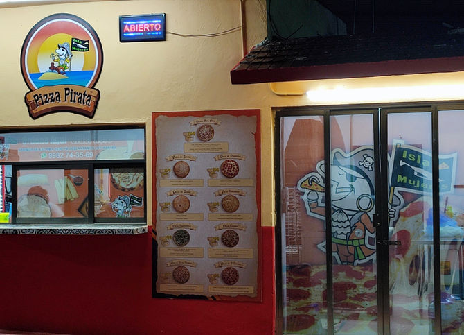 PizzaPirataIslaMujeresPizzaRestaurantTakeOutFoodComfortFoodMexicoMenu.VNFB.jpg