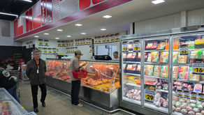 Sua equipe vende ou apenas atende? O diferencial que define o sucesso do seu supermercado