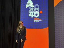 Jocy Astolphi Cassimiro destaca liderança, pessoas e futuro do varejo durante participação na APAS Show 2026