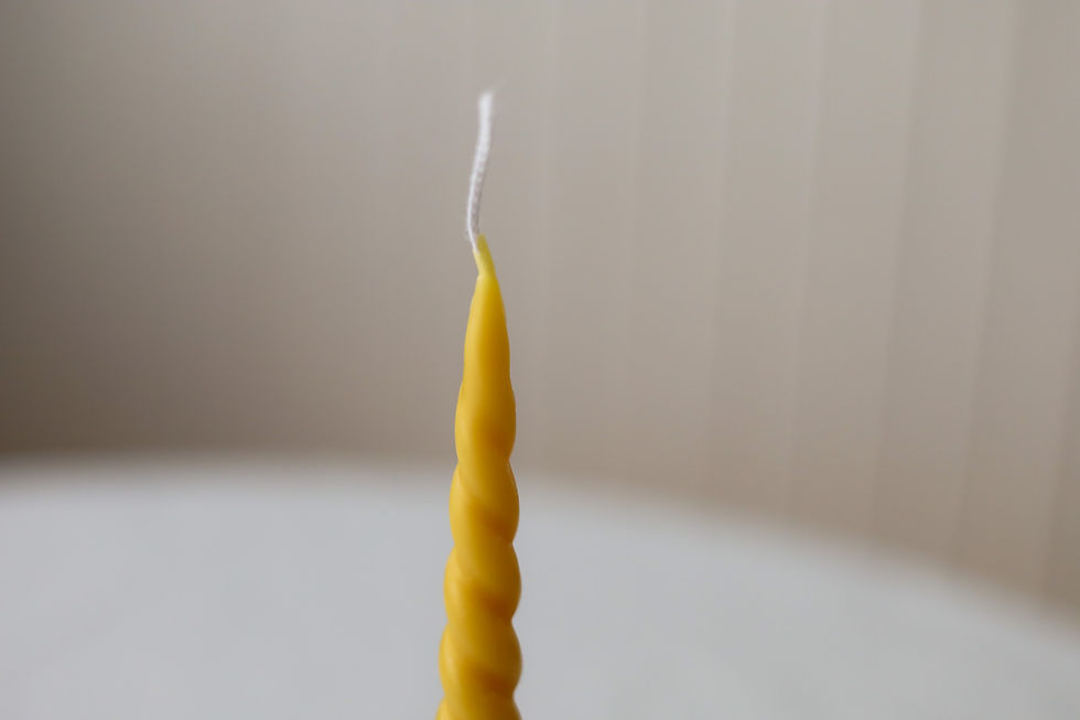 Thumbnail: Deep twisted beeswax candle