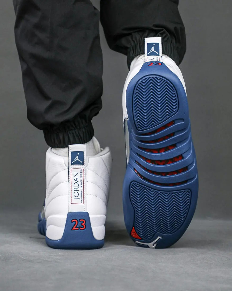 縮圖：Jordan 12 Retro French Blue CT8013-114