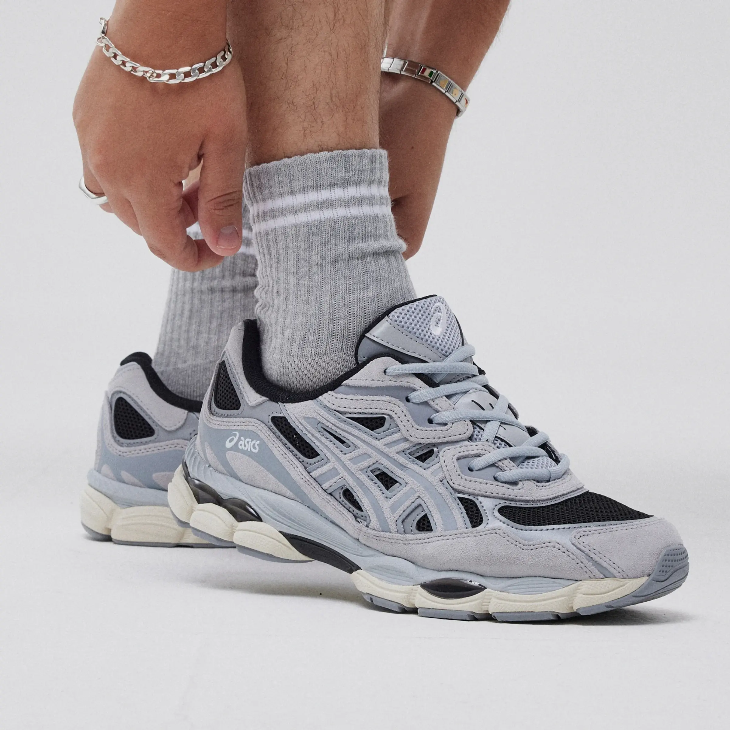 ASICS Gel-NYC Black Piedmont Grey 1203A383-004
