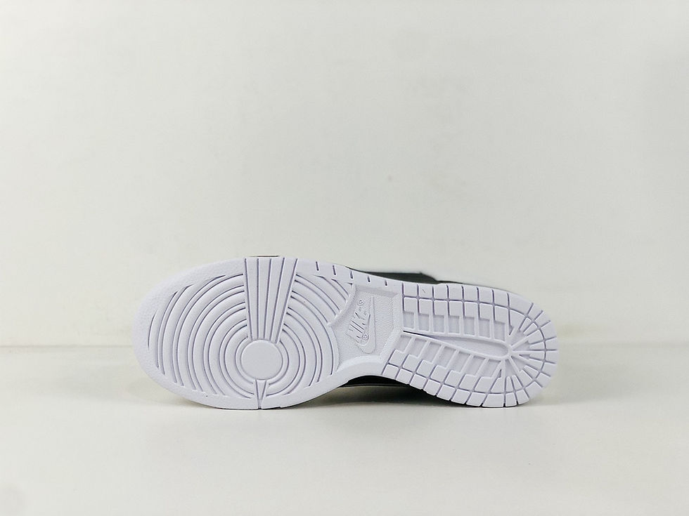 縮圖：Nike Dunk Low Retro Reverse Panda FD9064-011