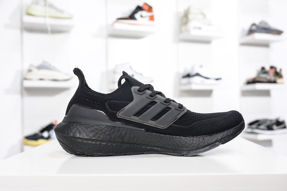 縮圖：adidas Ultra Boost 2021 Triple Black FY0306