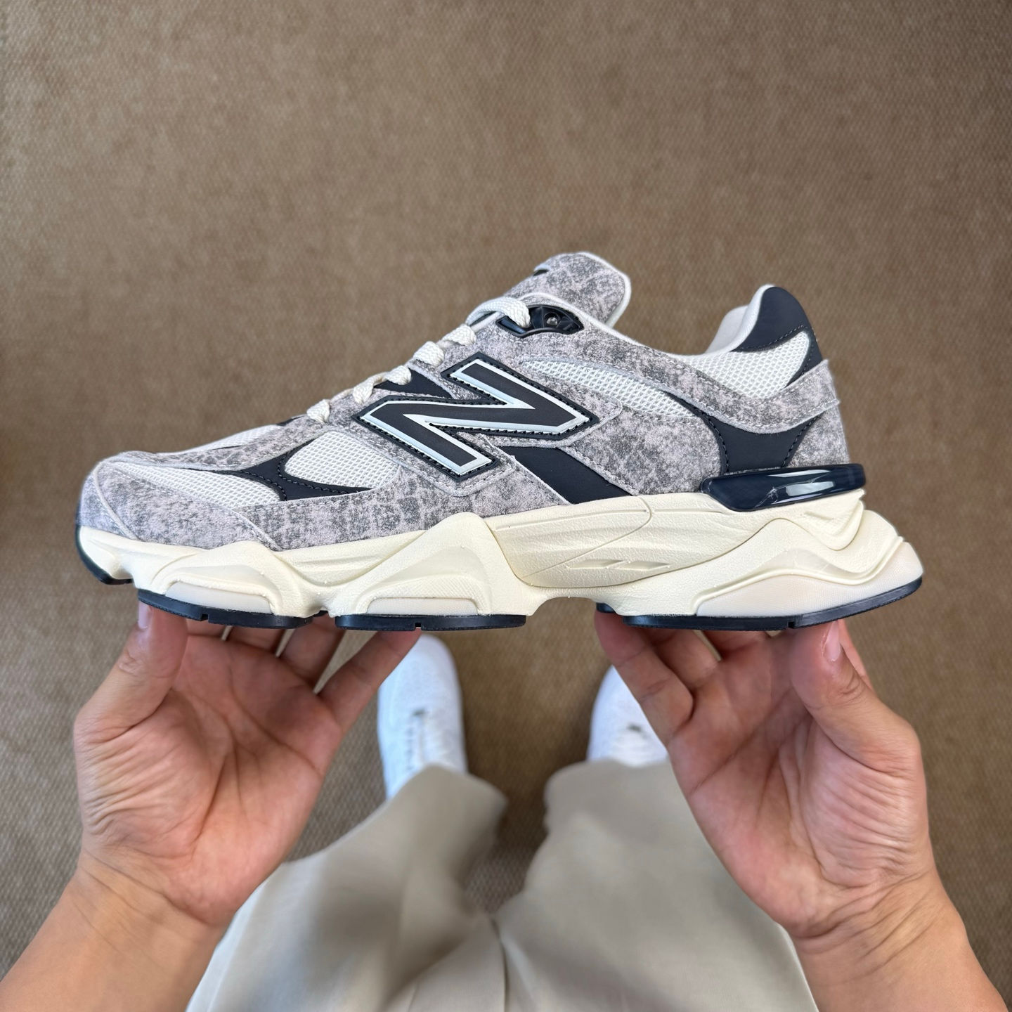 New Balance 9060 Year of the Snake U9060SNA