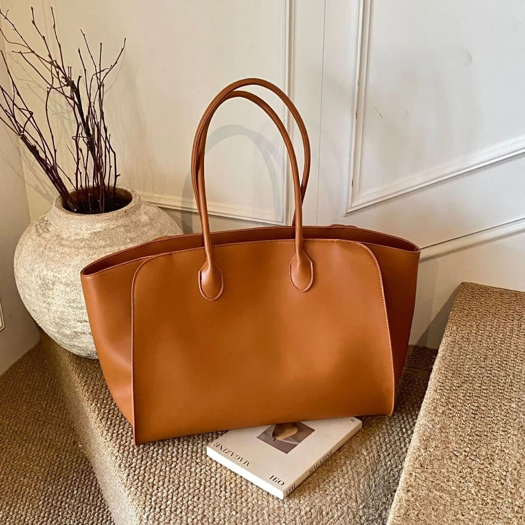 Bolsa Grand Class Tote – Máxima Capacidade com Elegância Refinada