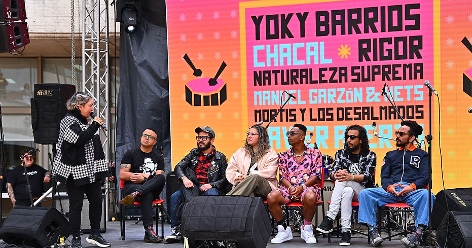 Rueda de prensa.jpeg