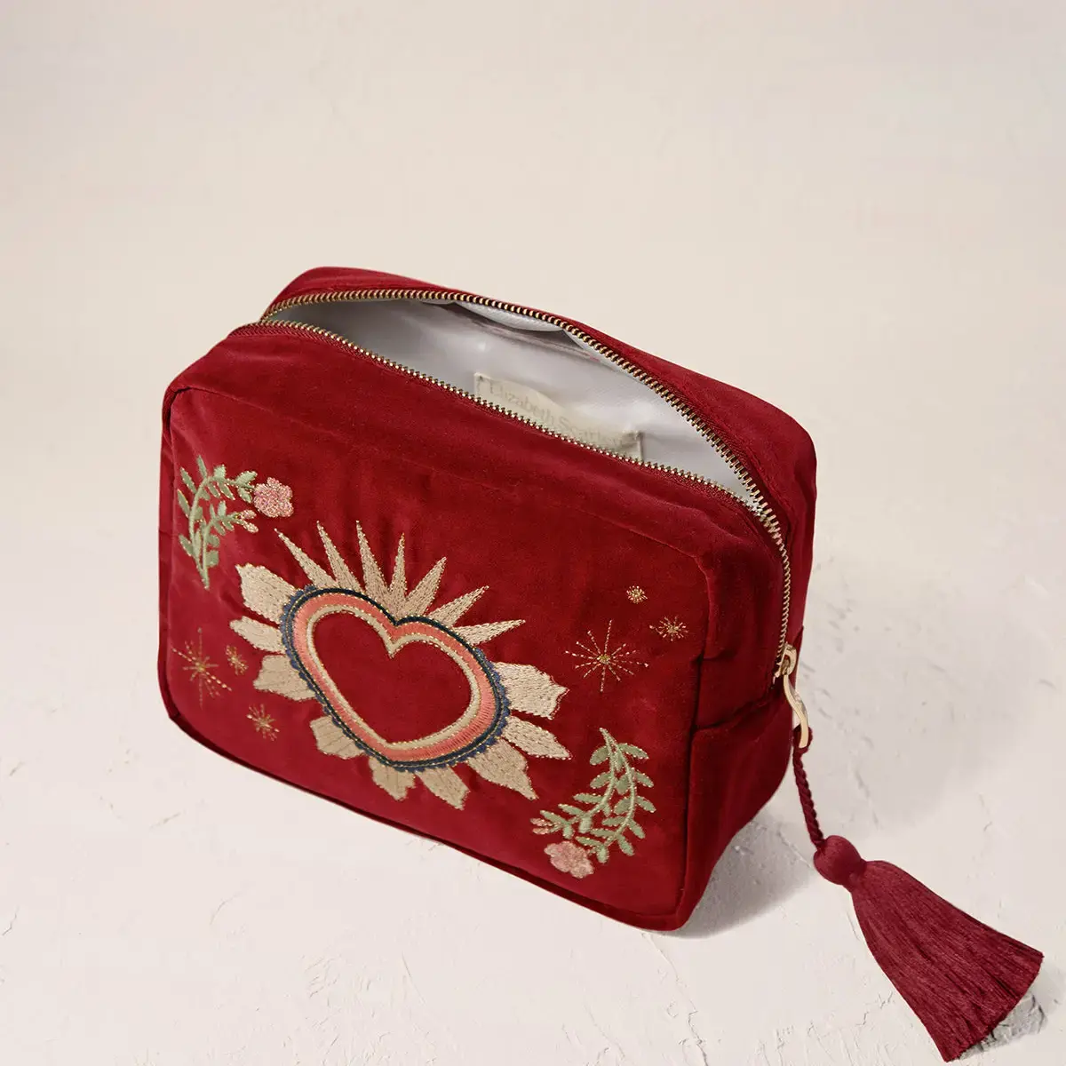 ENCHANTED HEART WASH BAG