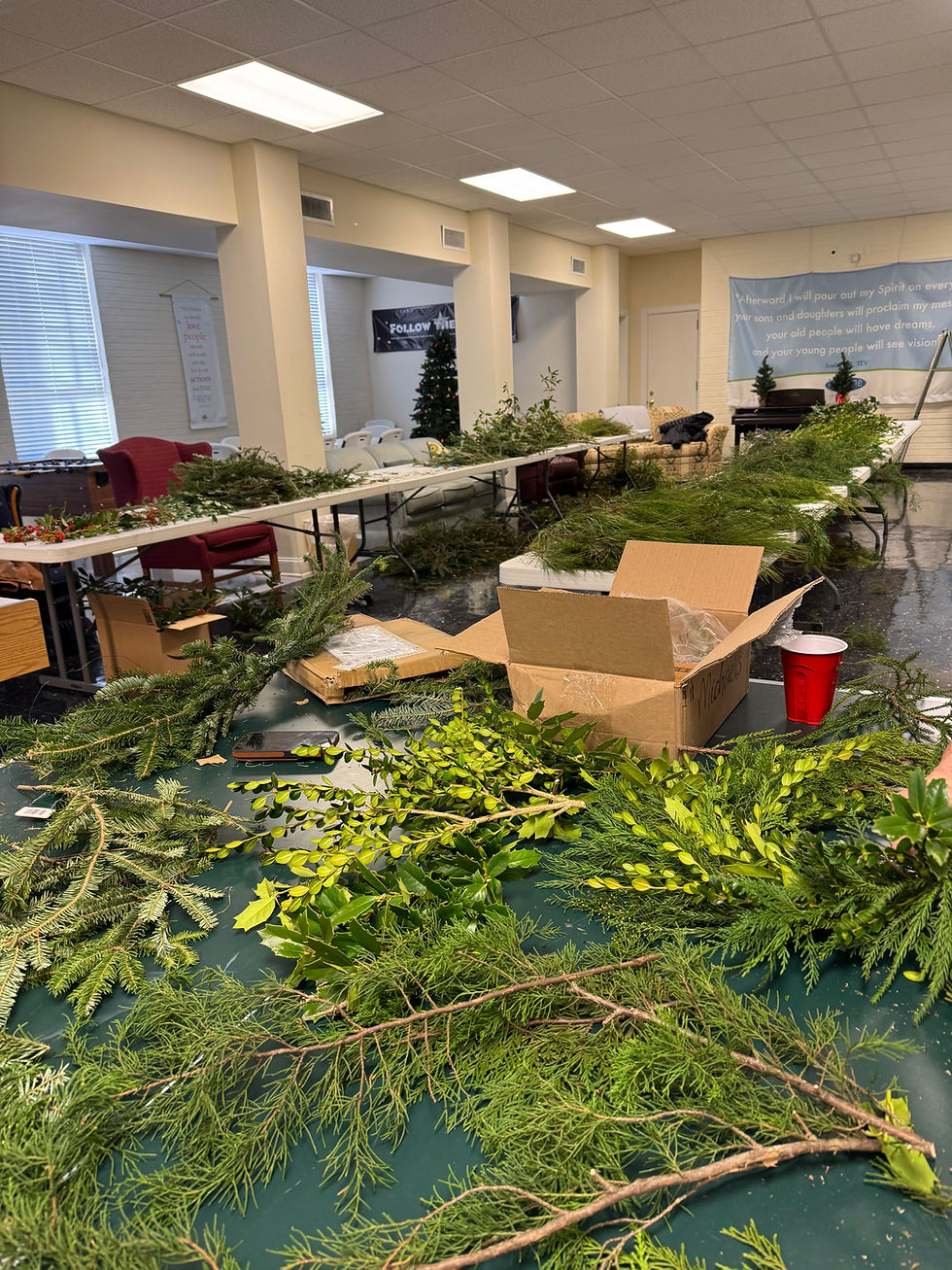 Women Connected: Christmas Crafting