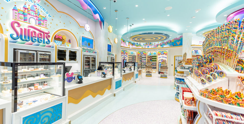 Wonderful World of Sweets interior