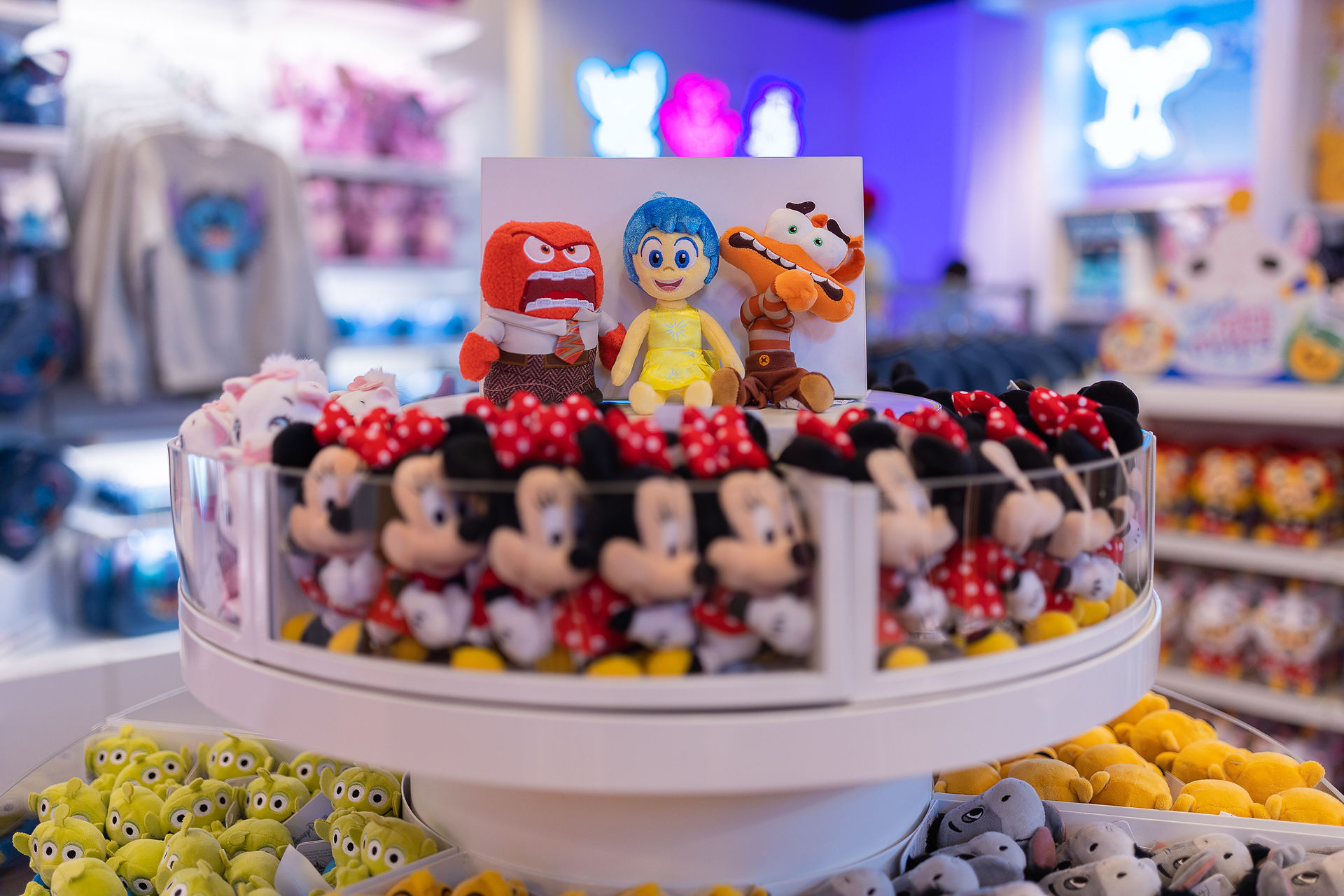Disney Storyland Boutique mercancía peluches