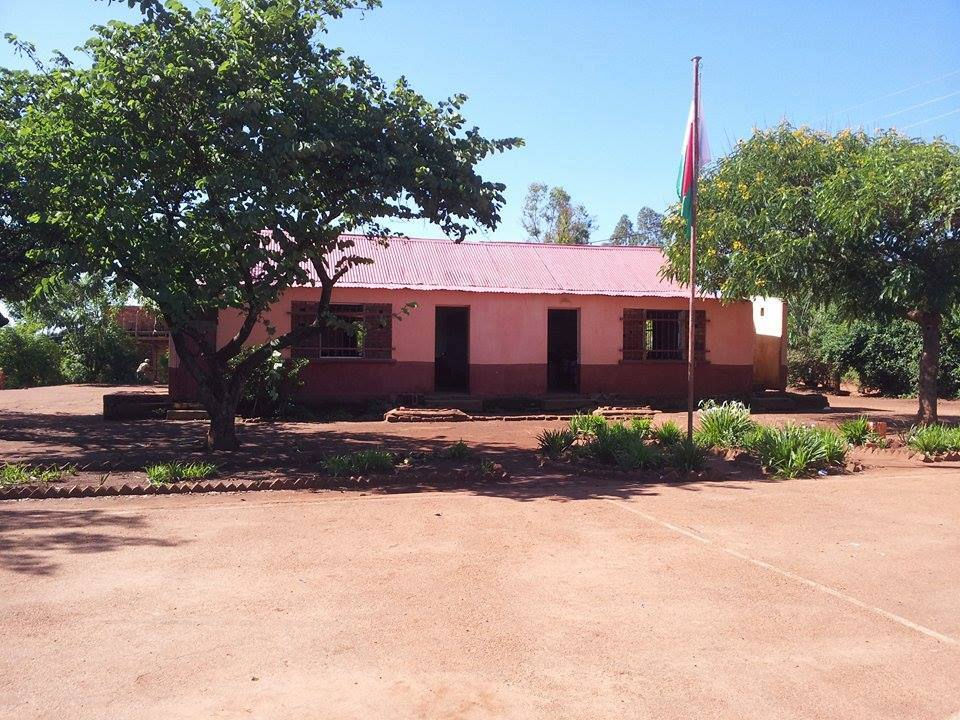 1ère école 2016-17.jpg