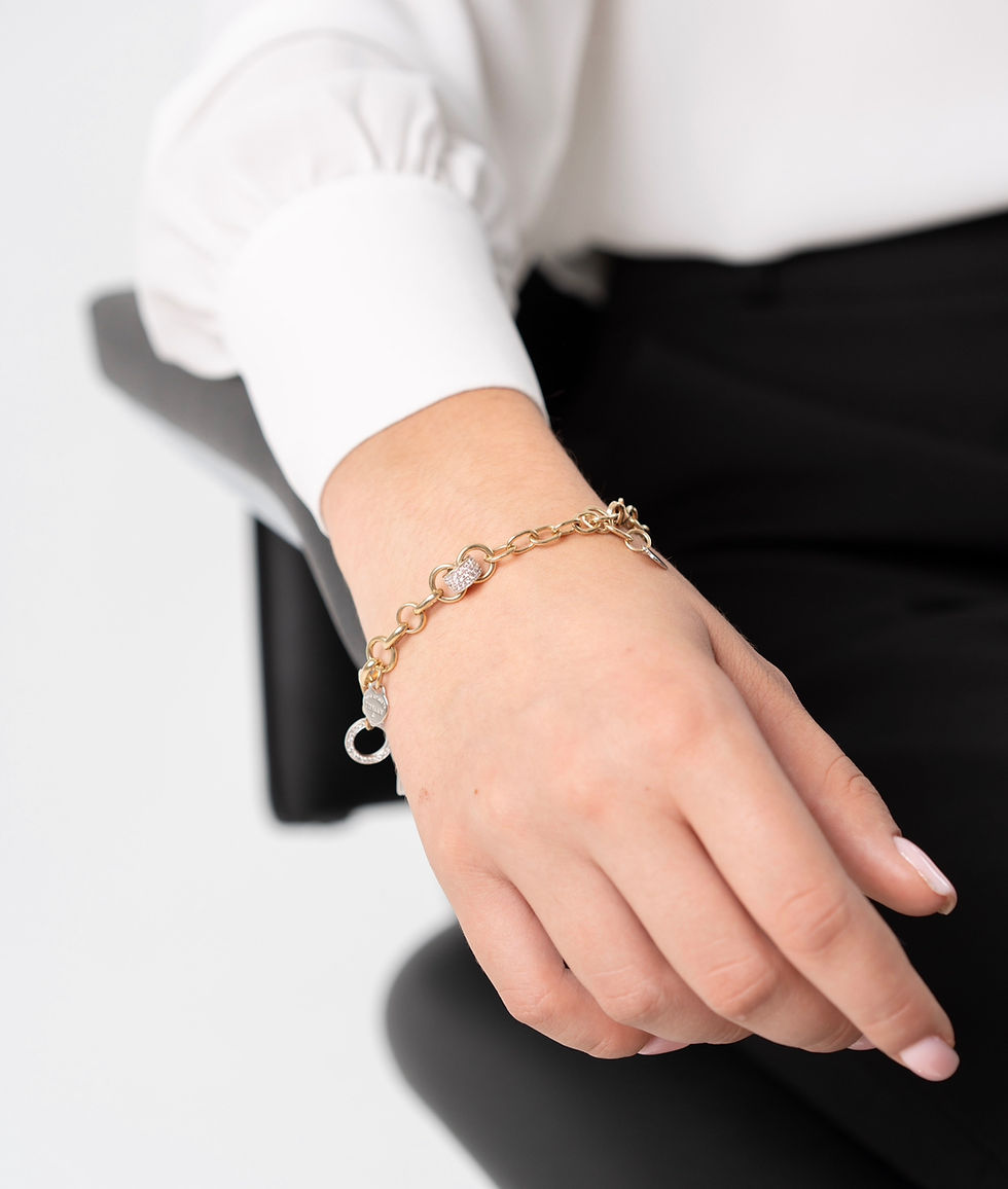 Thumbnail: Bransoletka złota 