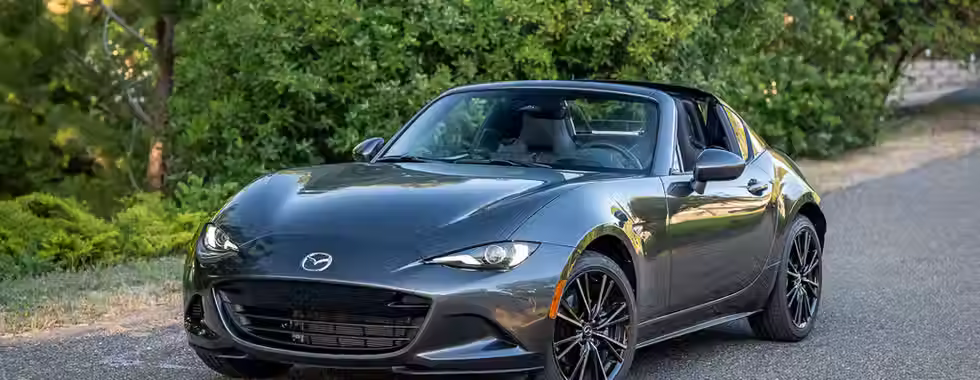 exterior front three quarter 2025 Mazda MX-5 Miata RF