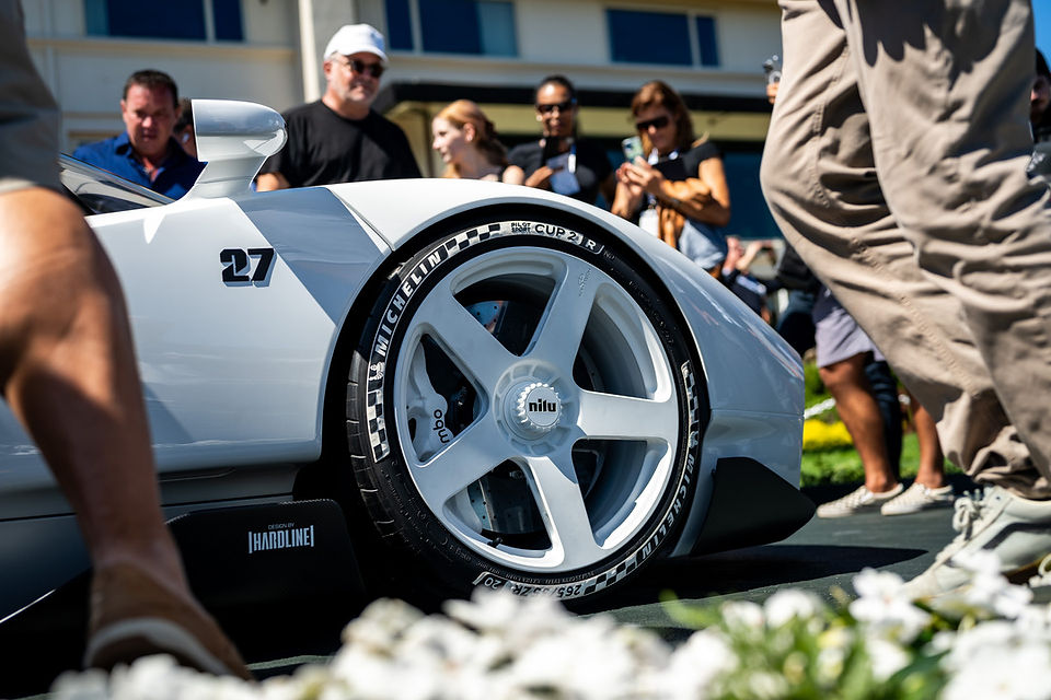 nilu27 hypercar wheel