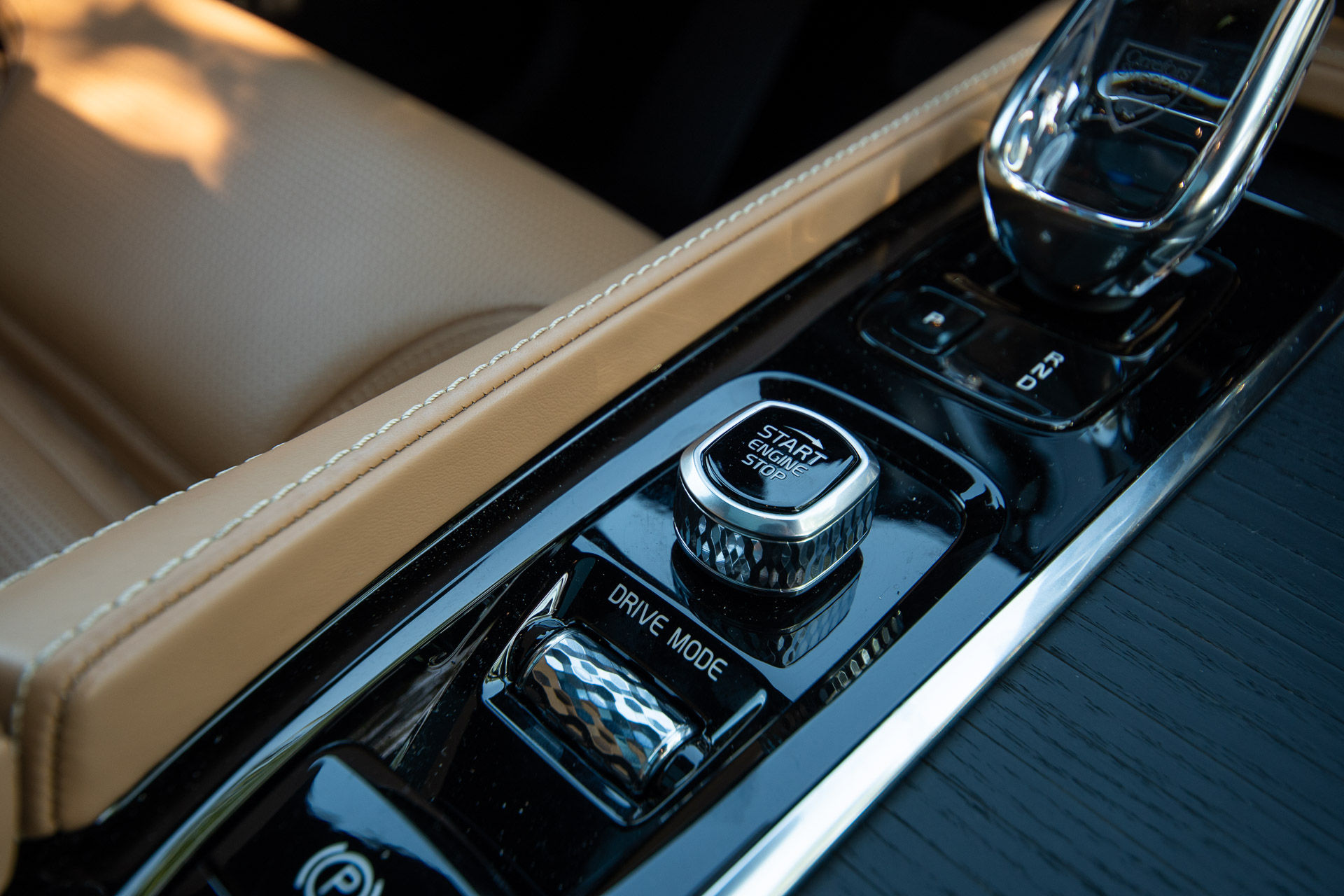 2021 Volvo XC90 interior detail