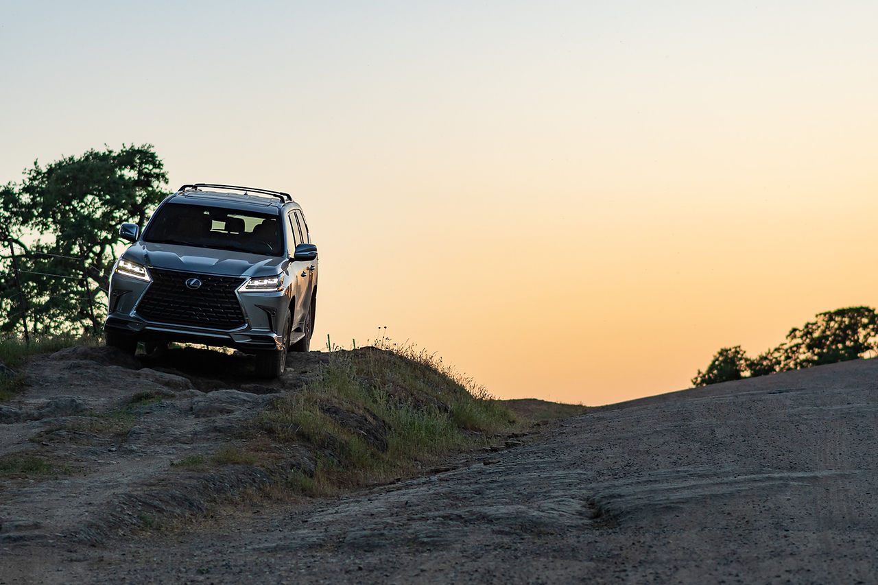 2021 Lexus LX 570 off-road review | the road beat