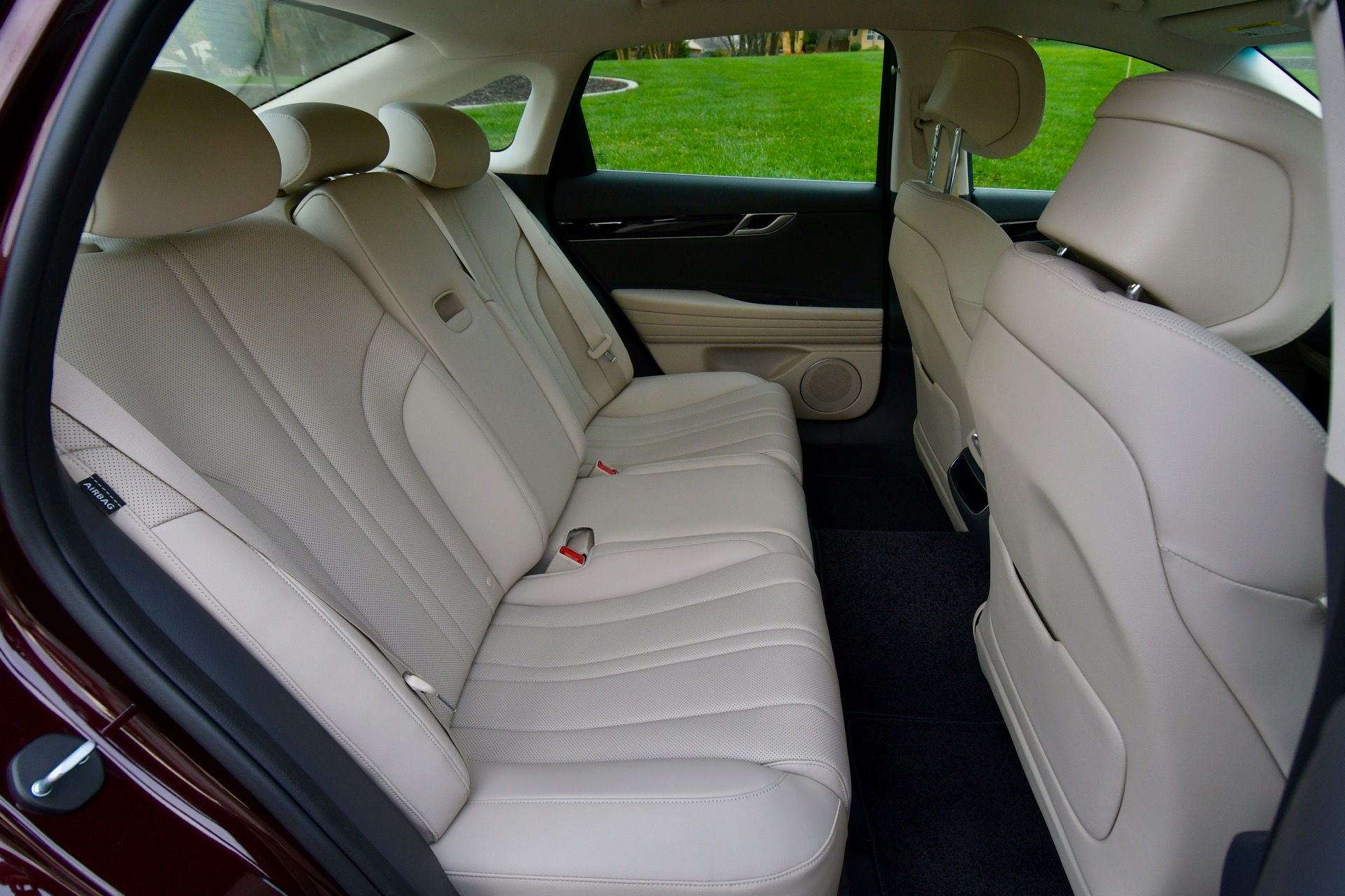 2021 Genesis G80 rear seats | The Road Beat