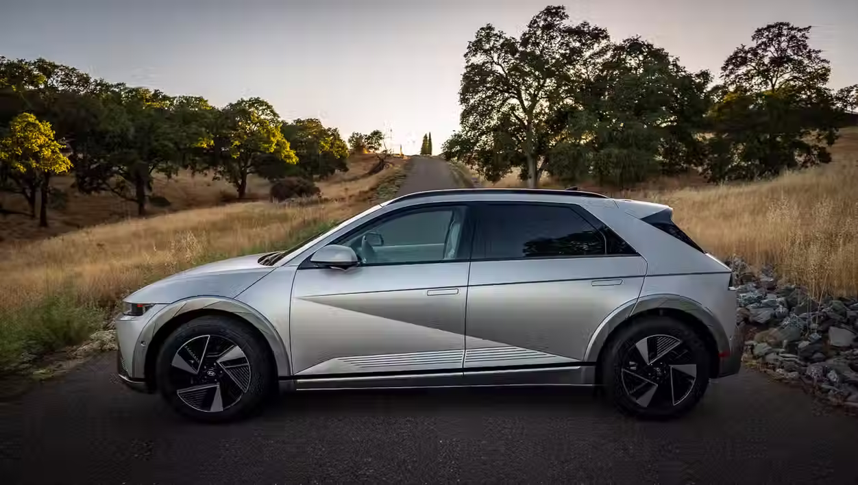 2025 Hyundai Ioniq 5 RWD review: Big time range