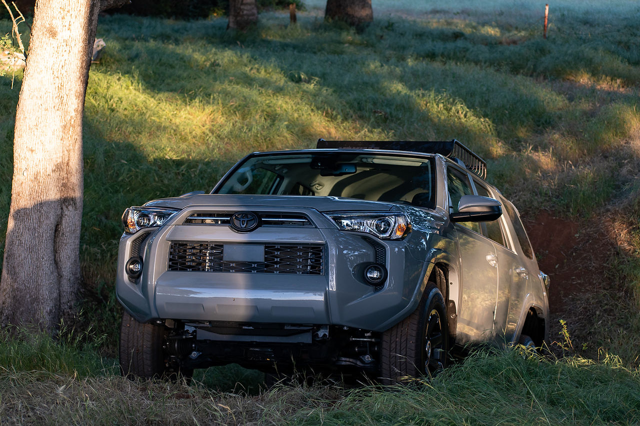 2021 Toyota 4Runner Trail Cement exterior image