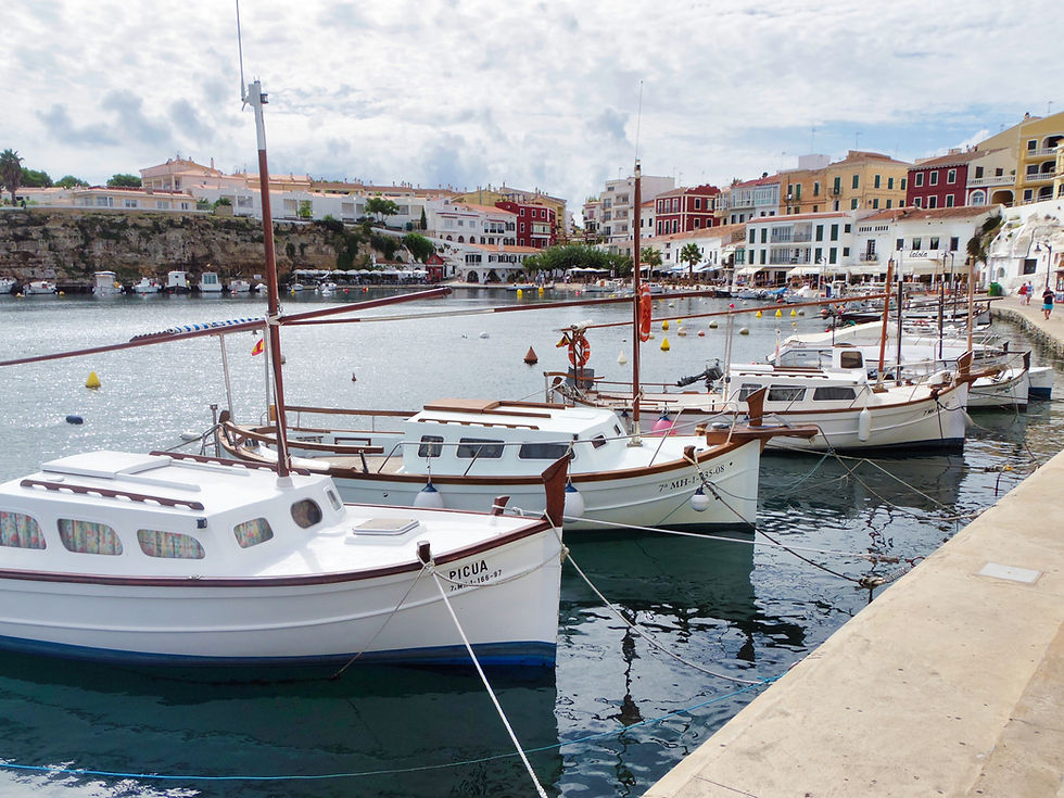 The city harbour at Mahon