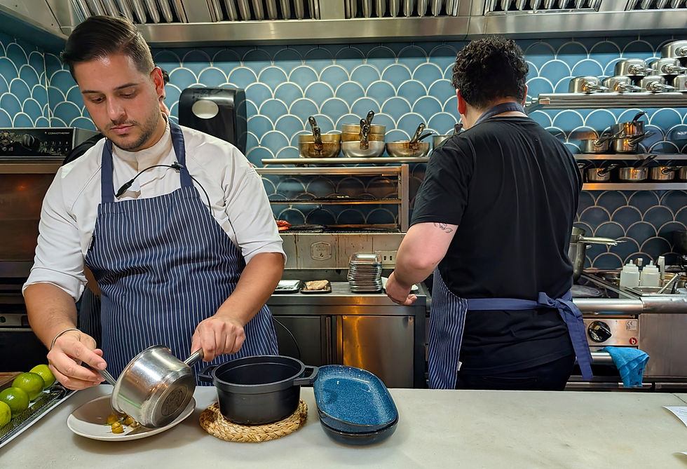 Chefs at work in Akua, Funchal