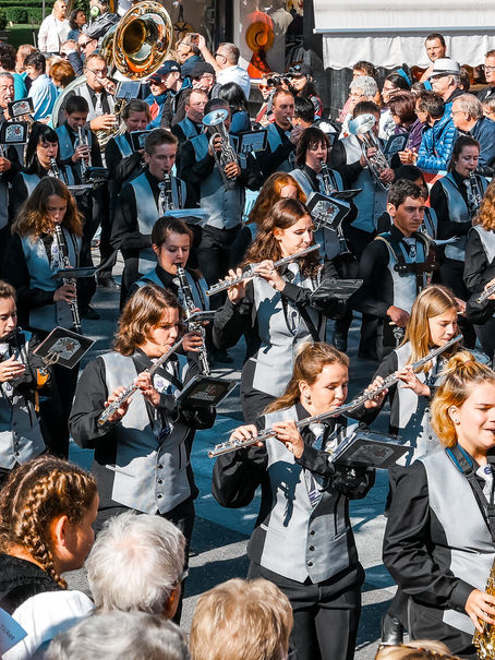 Unravelling the Unspunnen