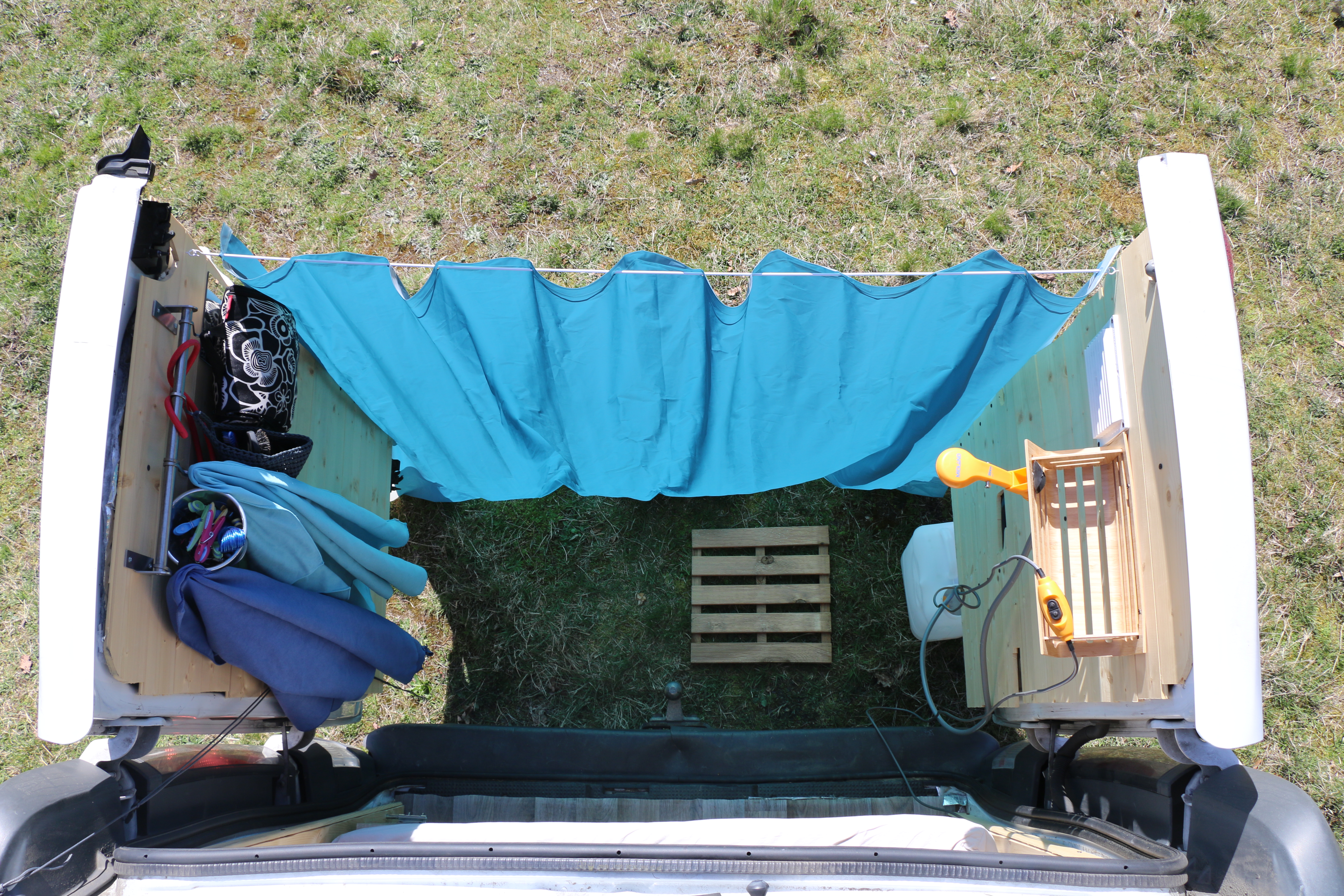 Raccordement d’eau de secteur de camping-car