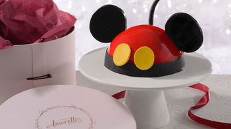 CAKE DECORATING EXPERIENCE AT AMORETTE’S PATISSERIE AT DISNEY SPRINGS