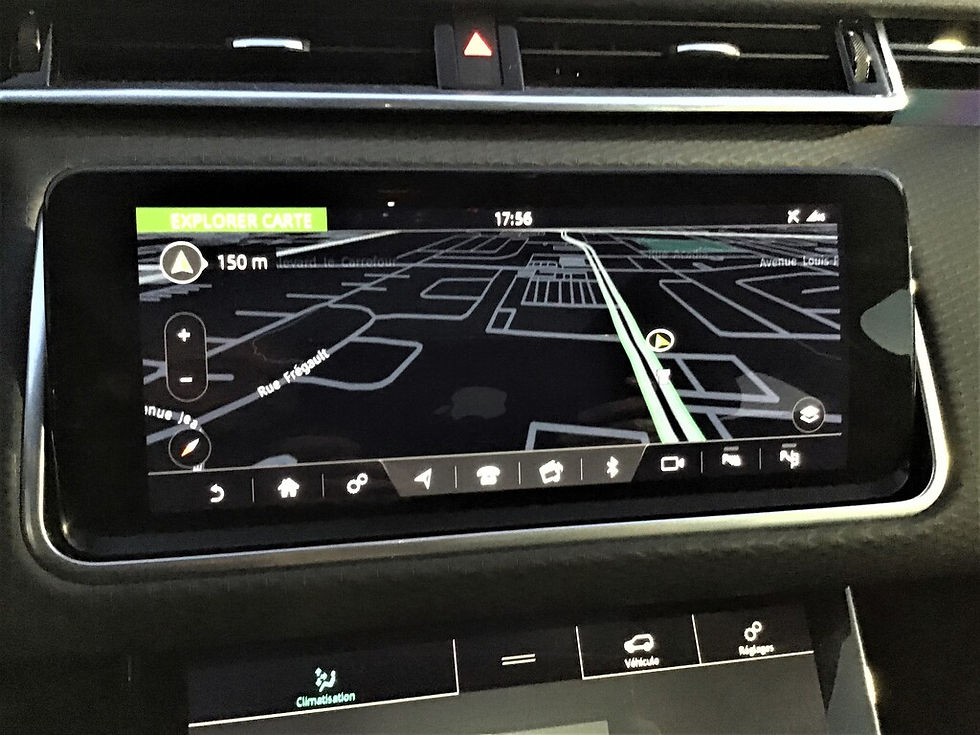 Thumbnail: 2019 Land Rover Range Rover Velar P300 R-Dynamic SE