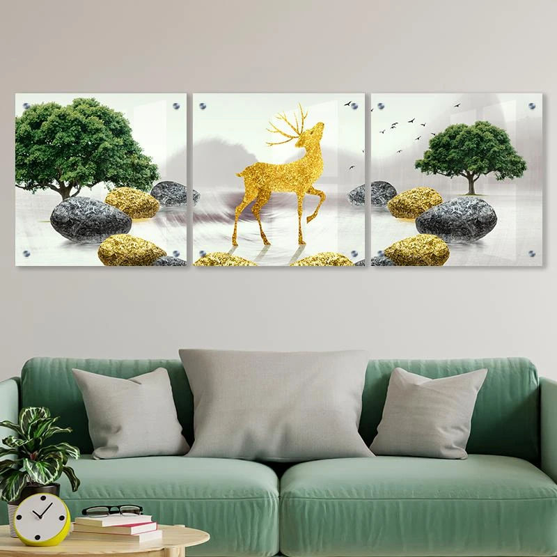 אייל הצפון - סט שלוש תמונות מרובעות לסלון או ללובי בניין בהדפסה על זכוכית דגם 135132