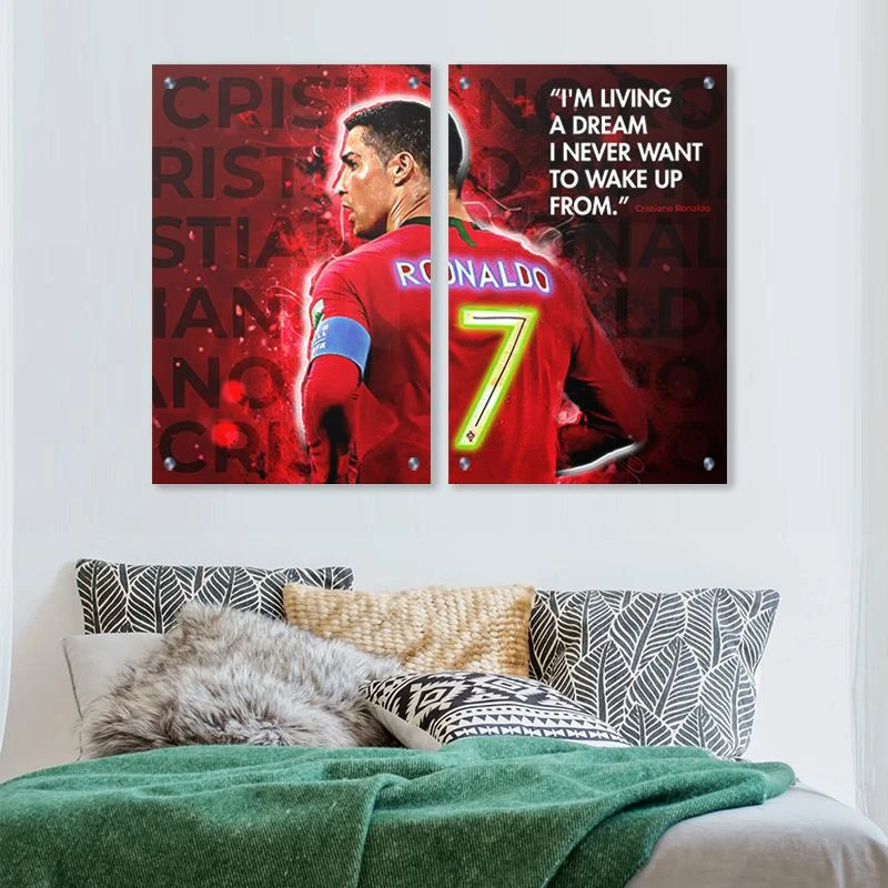 תמונת מוטיבציה לחדר שינה או למשרד תמונות כדורגל I בגודל 40X60*2 ס"מ, 70X100*2 ס"מ  עיצוב בנושא גיימינג, משפטים, לילדים, מוטיבציה, מפורסמים, ספורט, כדורגל מגיע בקנבס מתוח על מסגרת עץ, זכוכית ומנטים כסופים - דגם 135328