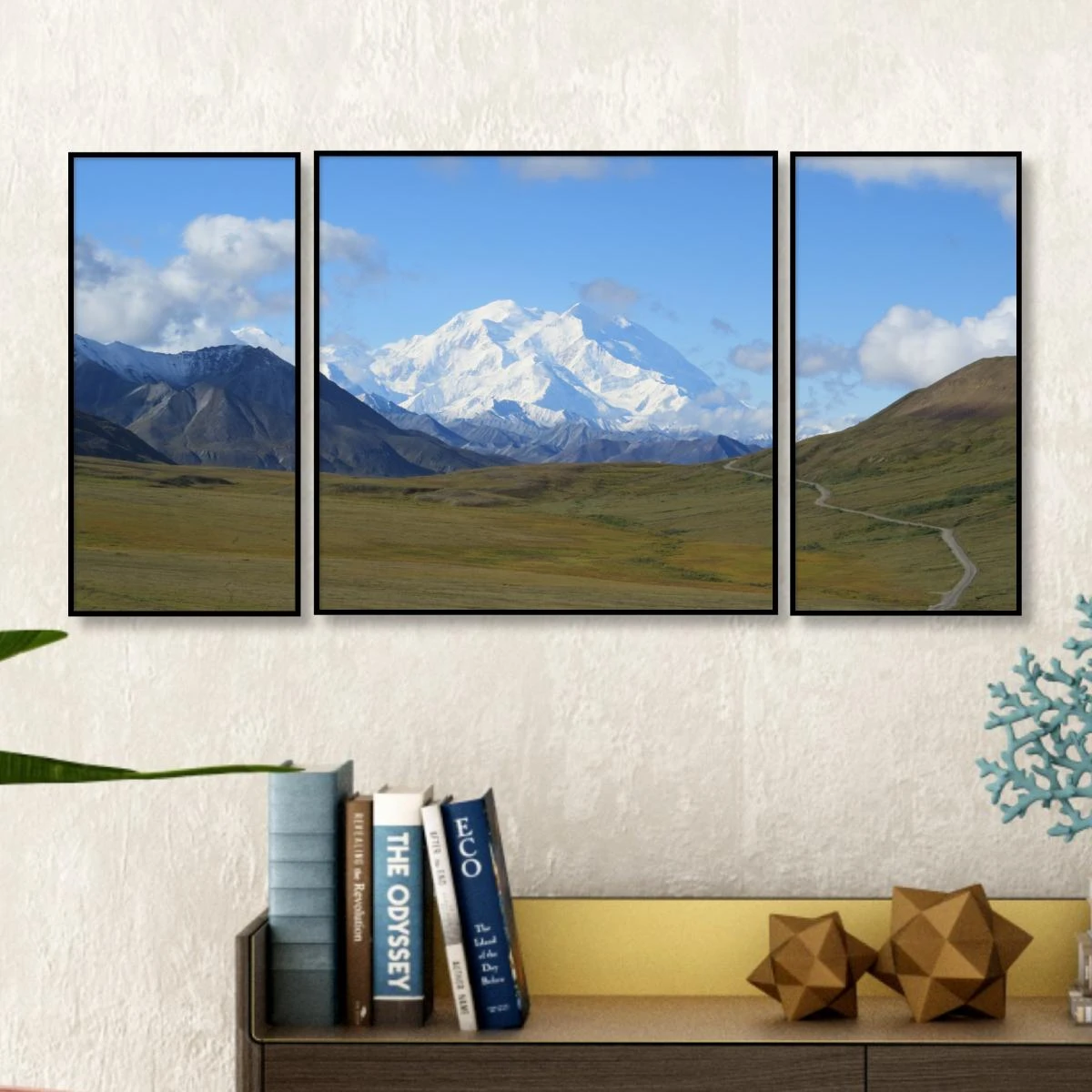 תמונה קנבס אישית מחולקת עם זיגוג גודל כולל: 100X200 כמות: 3 גימור: שחור