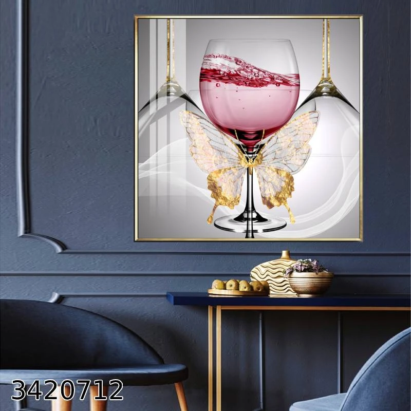 הכוס הורודה - תמונה על קנבס למטבח או לפינת אוכל בסגנון מודרני דגם 3420712